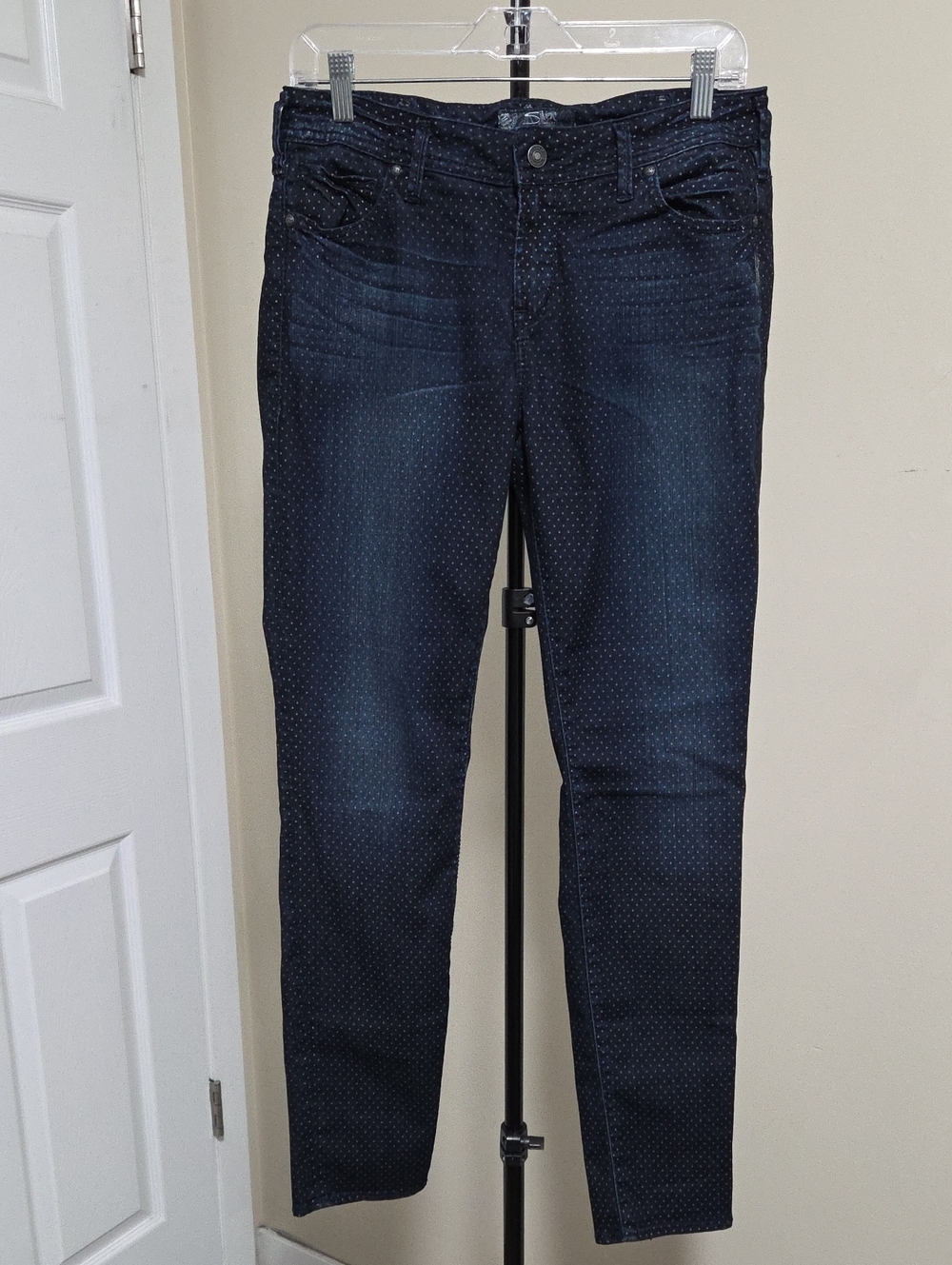Silver Jeans  Suki Super Skinny Jeans with Subtle Dot Pattern
